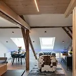 Loft Mit Kueche I Self Check-in I Parkplatz I Wifi I Crest Housing *