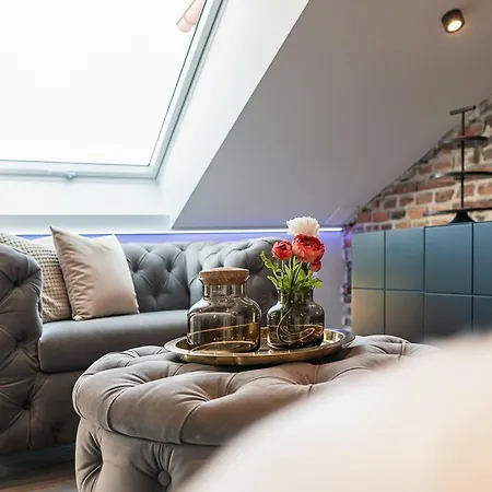 Apartament Loft Mit Kueche I Self Check-in I Parkplatz I Wifi I Crest Housing *