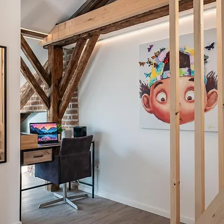 Loft Mit Kueche I Self Check-in I Parkplatz I Wifi I Crest Housing Apartament *