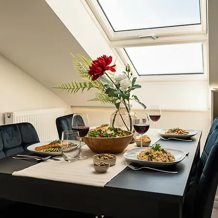 Apartament Loft Mit Kueche I Self Check-in I Parkplatz I Wifi I Crest Housing