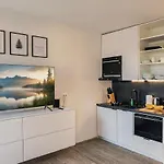 Loft Mit Kueche I Self Check-in I Parkplatz I Wifi I Crest Housing * Passau