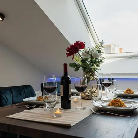 Loft Mit Kueche I Self Check-in I Parkplatz I Wifi I Crest Housing Passau