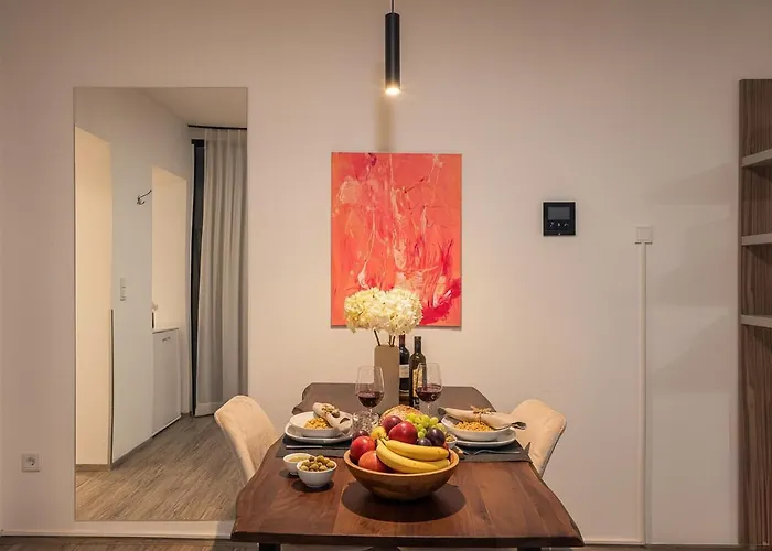 Apartment CREST Riverside Lofts I Küche I Parken I Self Checkin I WIFI *