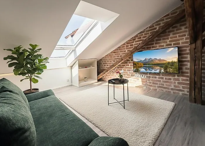CREST Riverside Lofts I Küche I Parken I Self Checkin I WIFI * Passau